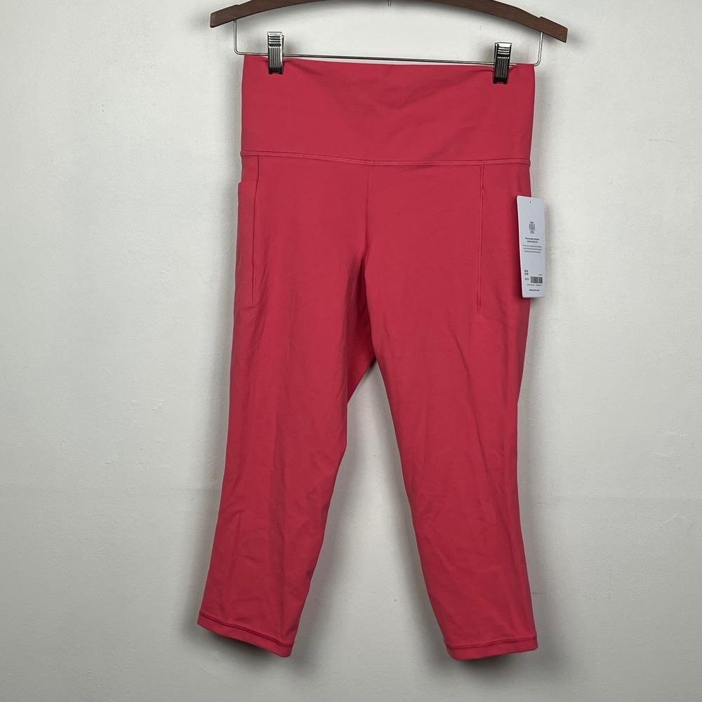 Athleta NWT Salutation Stash Pocket II Capri M Pink Athleisure Compression Gym
